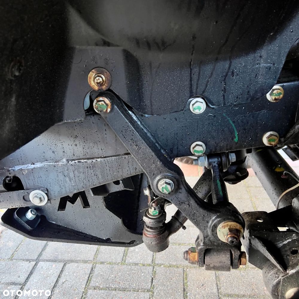 Land Rover Defender 2.2 TD4 SE - 20