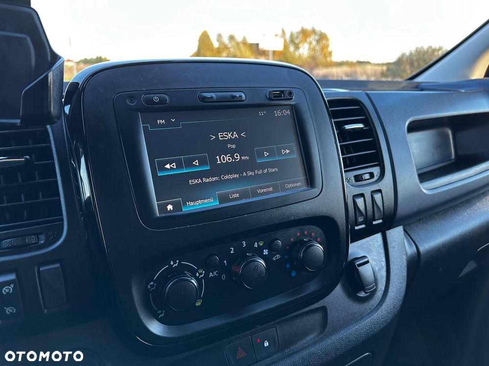 Opel Vivaro - 16