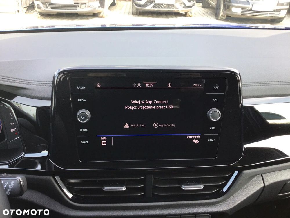 Volkswagen T-Roc - 20