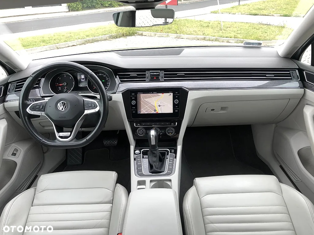 Volkswagen Passat 2.0 TDI BMT 4Mot Highline DSG - 12