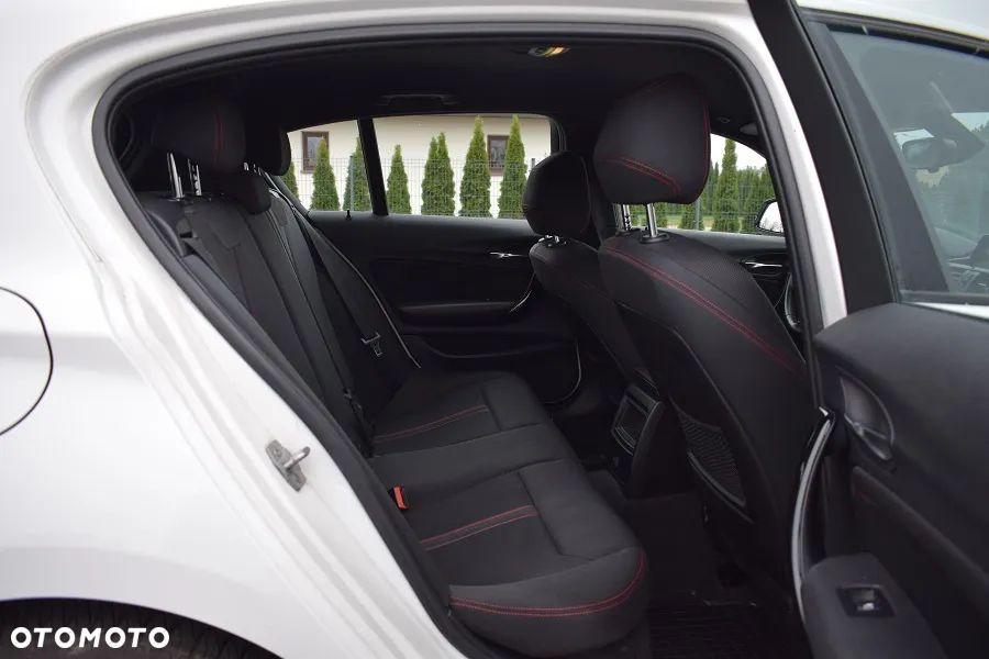 BMW Seria 1 114d Sport Line - 10