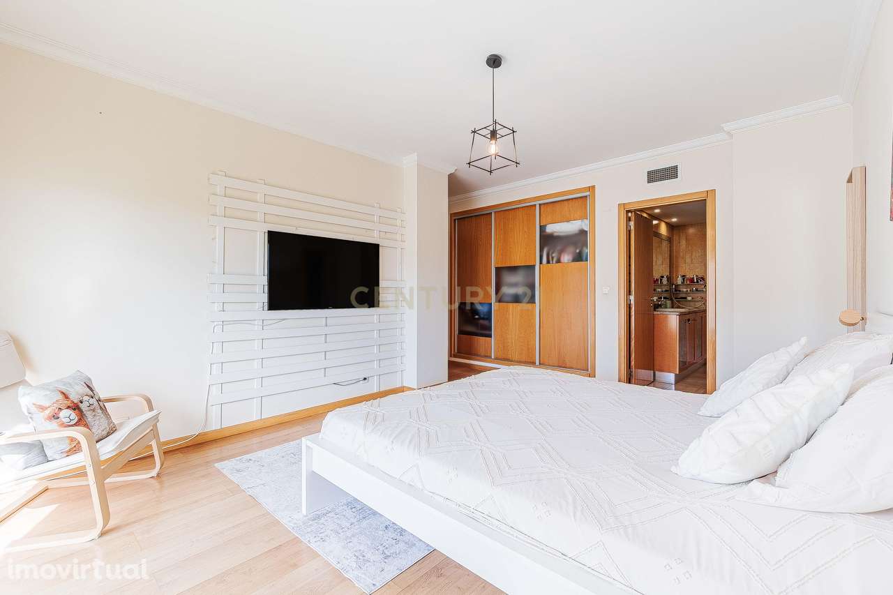 Apartamento T3 com Vista Panorâmica em Vila Franca de Xira - Grande imagem: 3/27