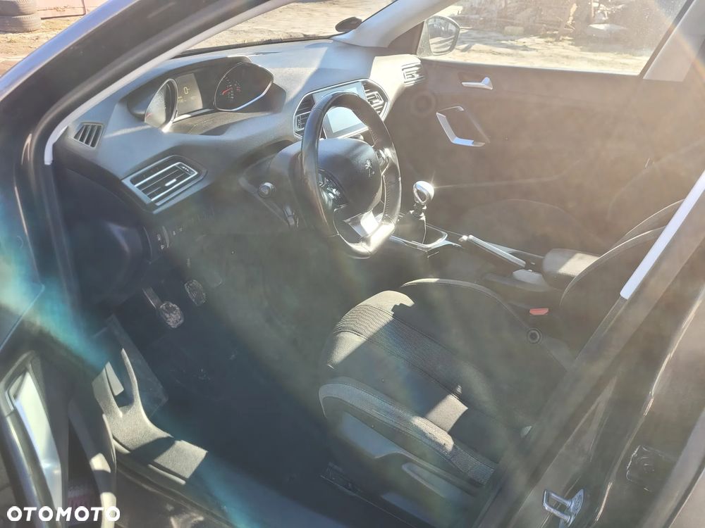 Peugeot 308 BlueHDi 120 Stop & Start Style - 21