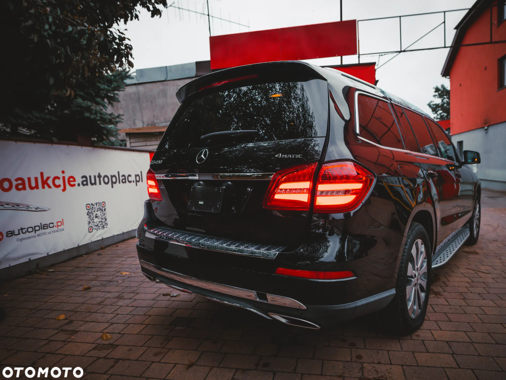 Mercedes-Benz GLS 400 4Matic 9G-TRONIC Exclusive - 11