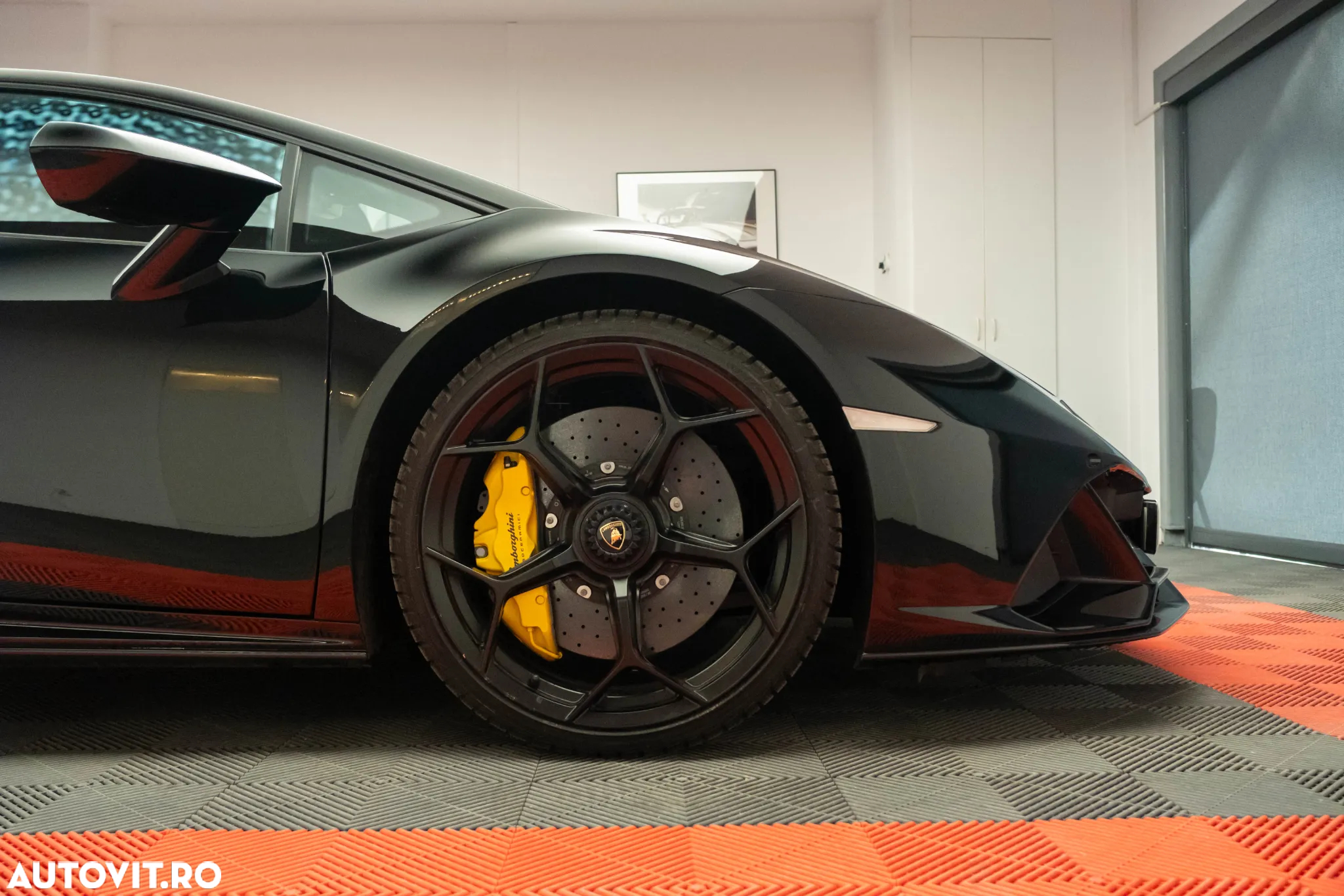 Lamborghini Huracan - 7