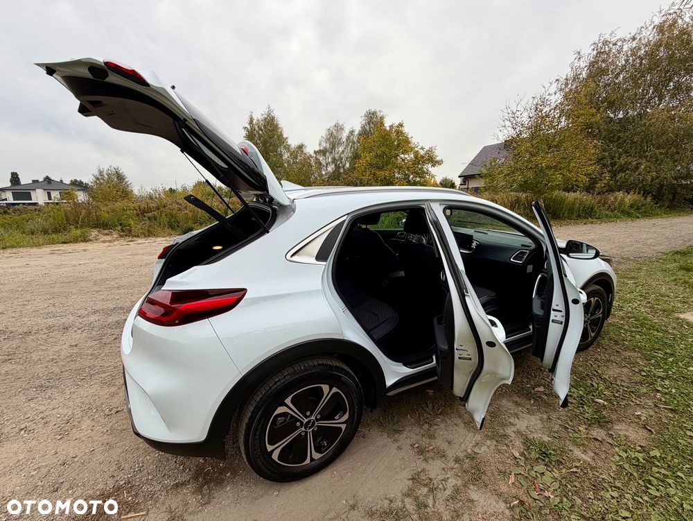 Kia XCeed - 35