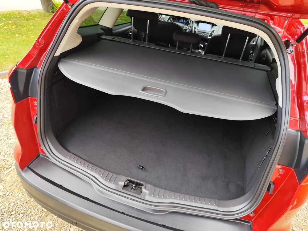Ford Focus Turnier 1.5 EcoBlue Start-Stopp-System TITANIUM - 33