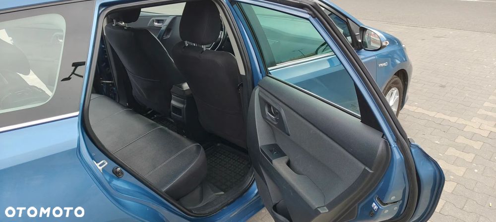 Toyota Auris - 10