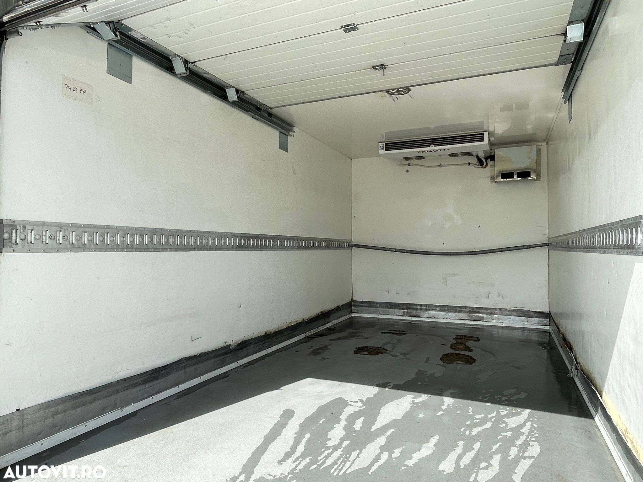Iveco Daily 3.0 D FRIGORIFIC LIFT SPATE - 20