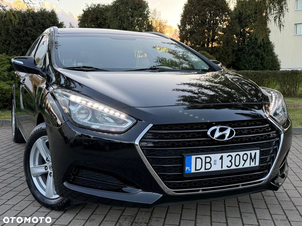 Hyundai i40 Kombi 1.6 Trend - 1