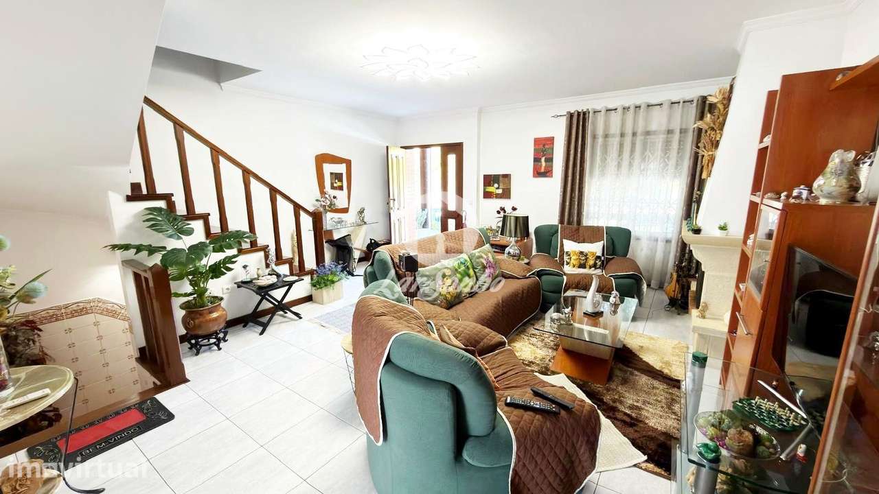 FANTÁSTICA MORADIA T2 COM GARAGEM E APROVEITAMENTO DE SOTÃO, FÂNZER... - Grande imagem: 4/16