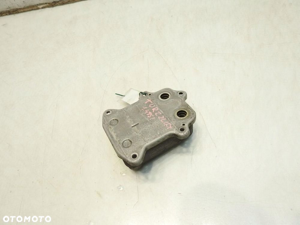 CHŁODNICZKA CHŁODNICA OLEJU VW TOURAN 1T3 LIFT 1.4 TSI 03C117021M - 3