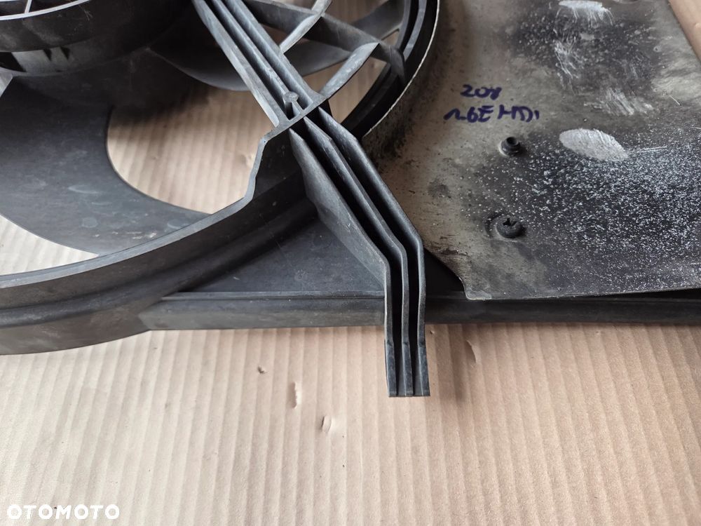 Wentylator chłodnic Peugeot 208 1.6 E HDI - 3