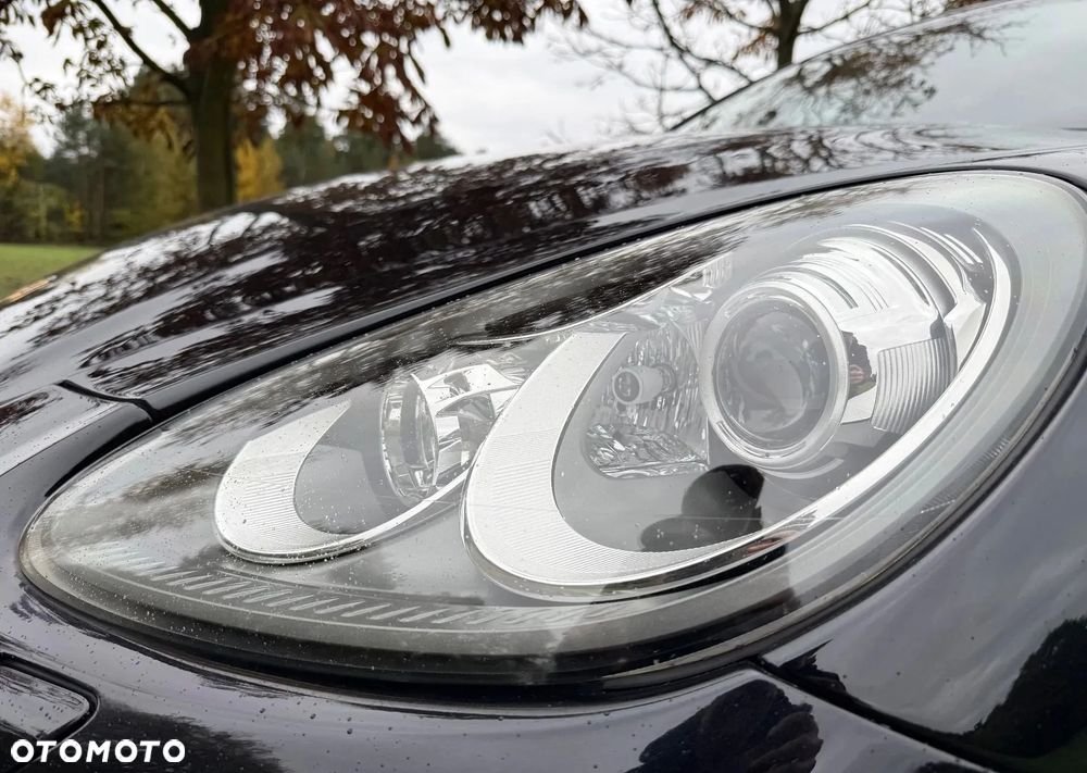 Porsche Cayenne Tiptronic S - 8