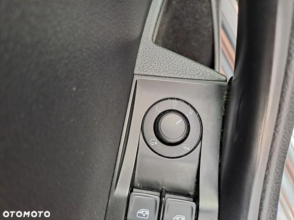 Skoda Superb 2.0 TDI SCR Ambition DSG - 11