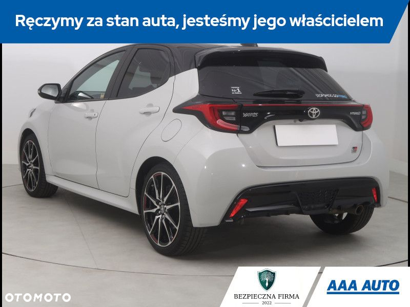 Toyota Yaris - 5