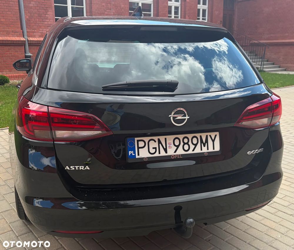 Opel Astra 1.6 CDTI Cosmo - 33
