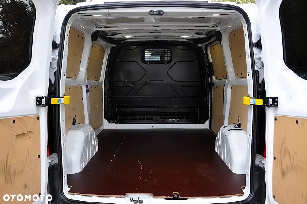 Ford Transit Custom - 24