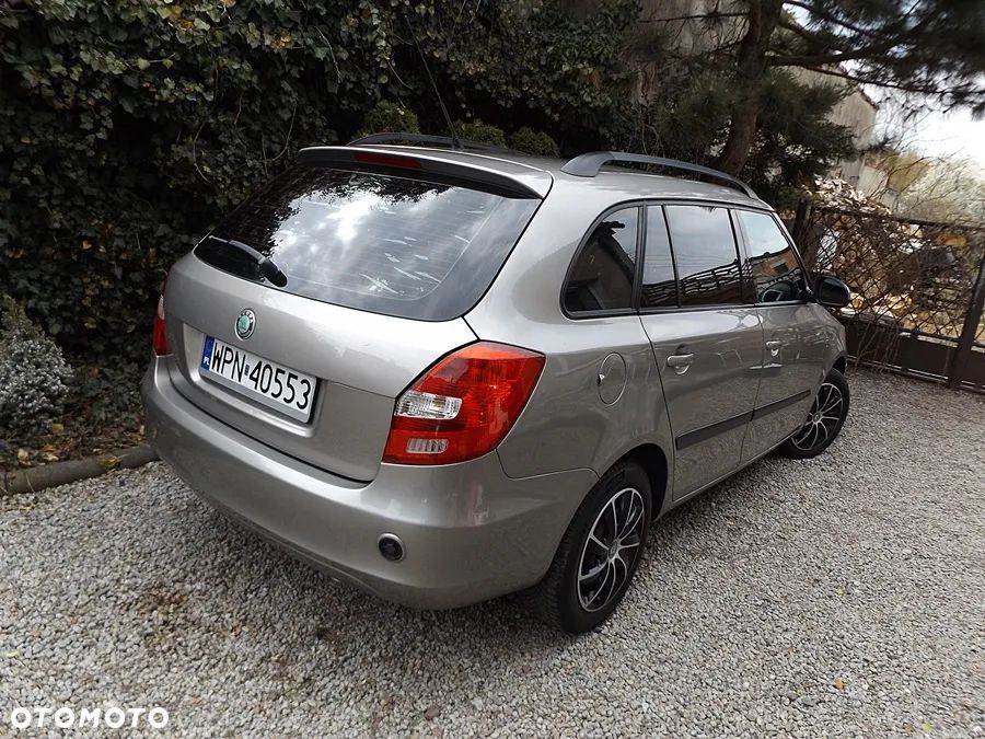 Skoda Fabia - 4