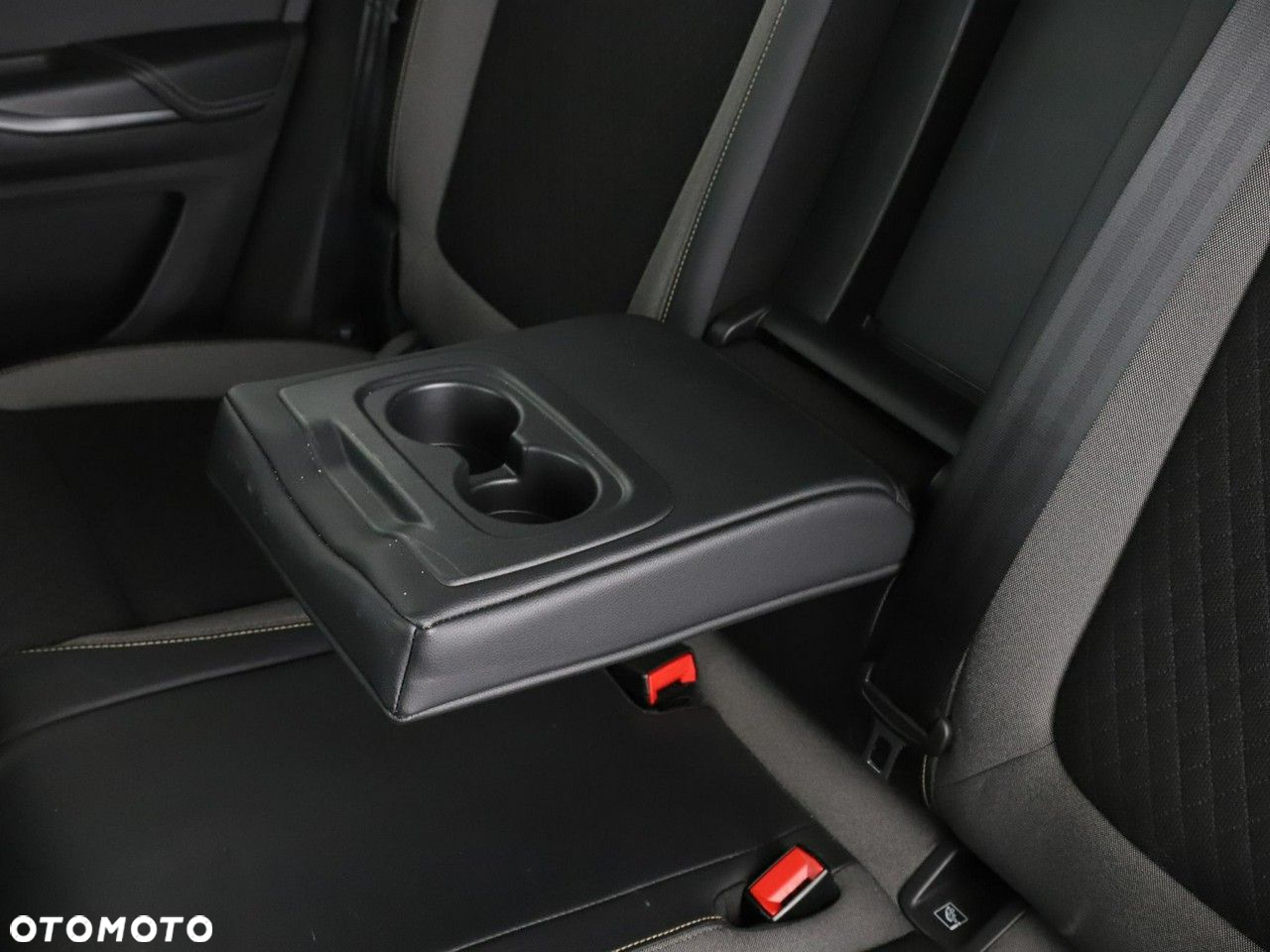 Opel Grandland X 1.5 CDTI Edition S&S - 38