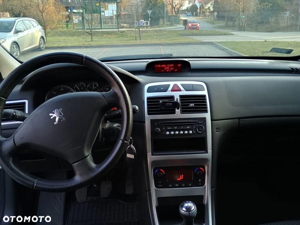 Peugeot 307 1.6 HDi - 16