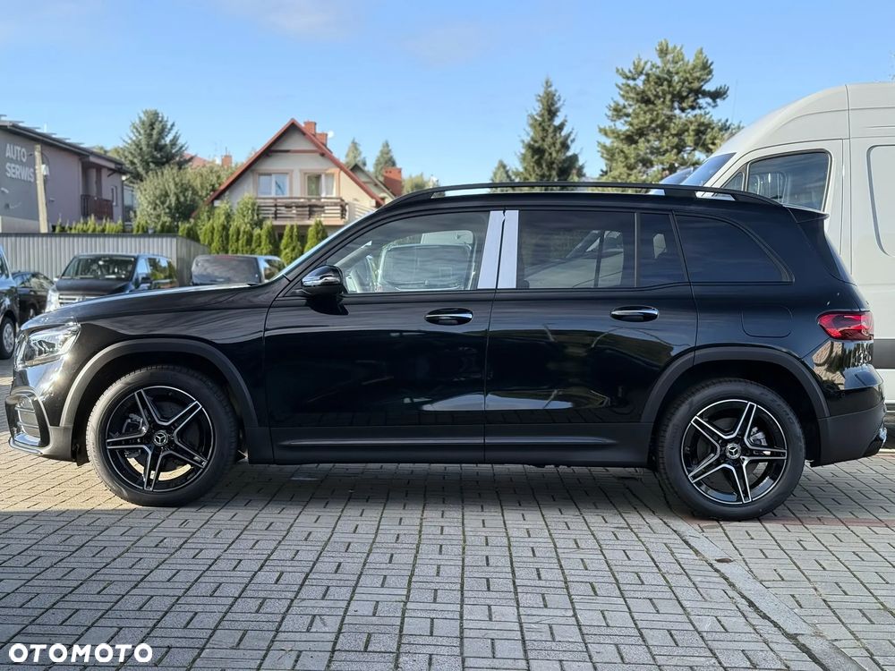 Mercedes-Benz GLB 220 mHEV 4-Matic AMG Line 8G-DCT - 4