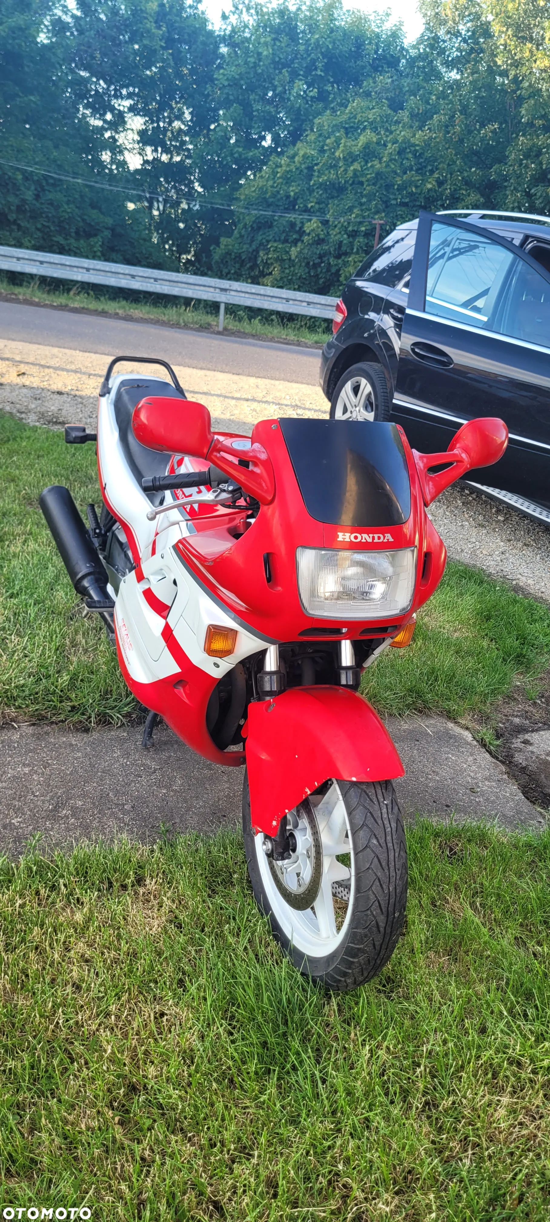 Honda CBR - 9