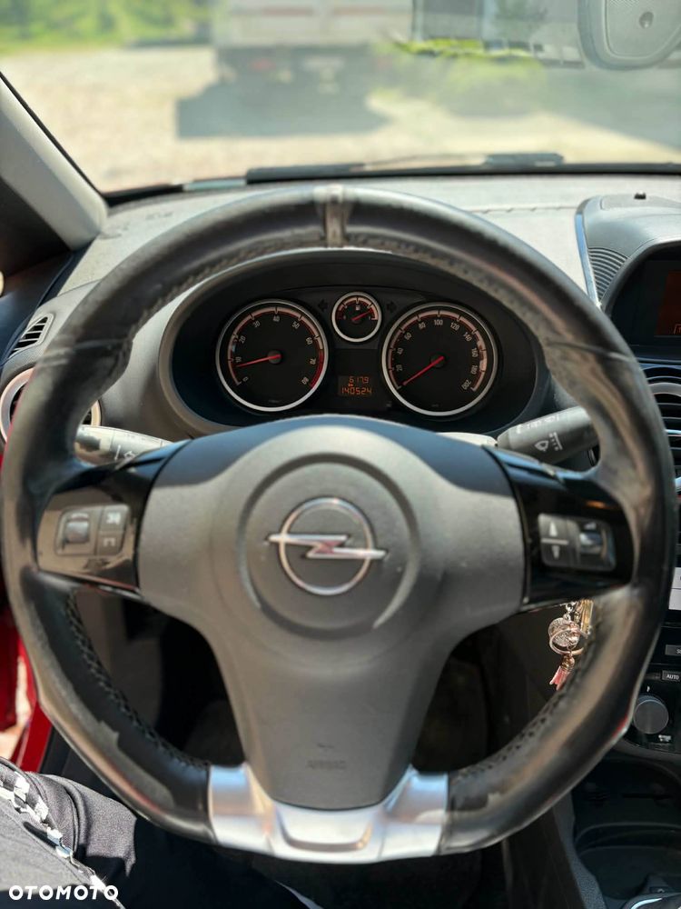 Opel Corsa 1.2 16V Cosmo - 4