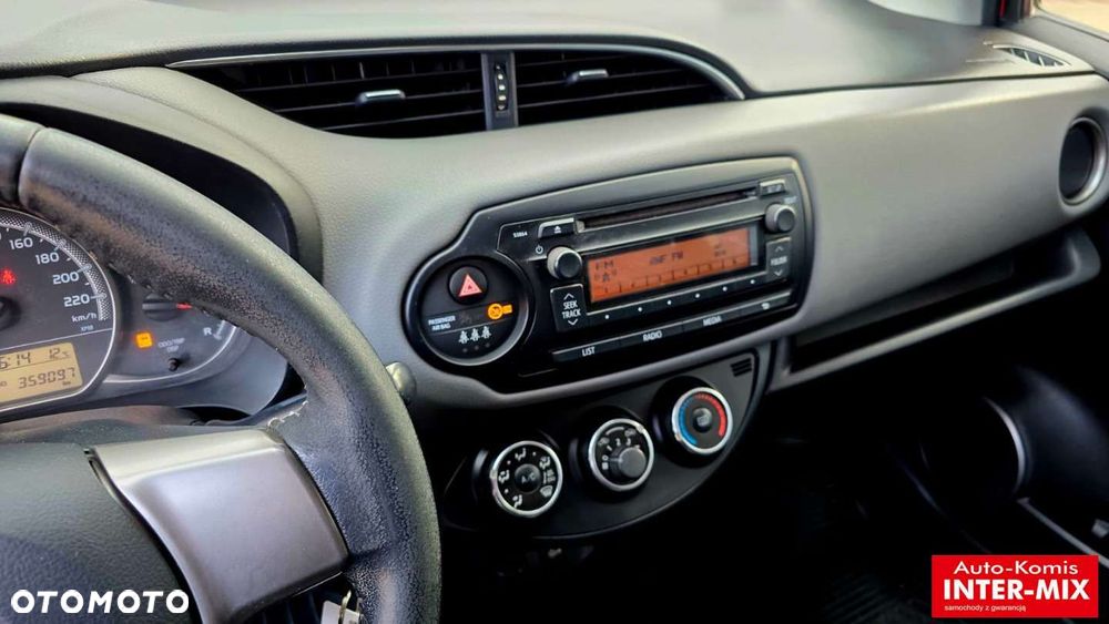 Toyota Yaris - 26