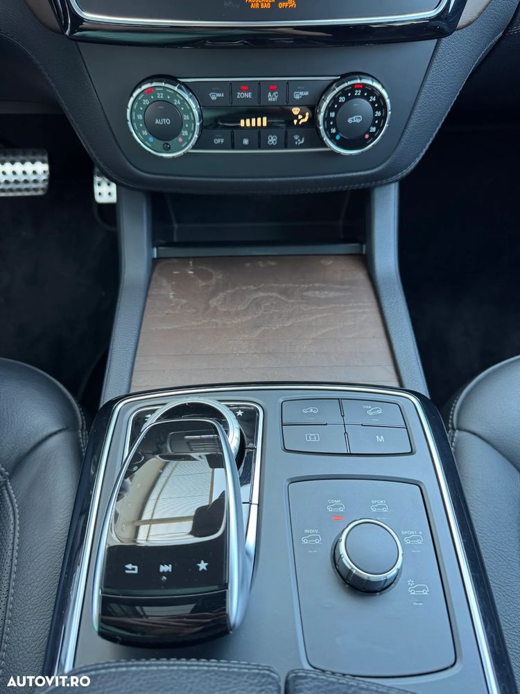 Mercedes-Benz GLE Coupe AMG 43 4M 9G-TRONIC - 22