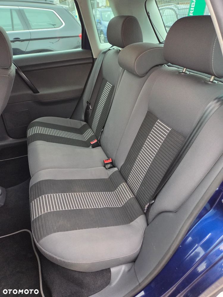 Volkswagen Polo - 22