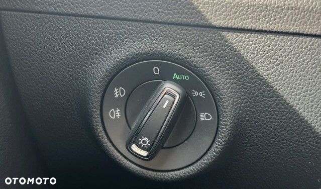 Skoda Superb 2.0 TDI SCR Ambition DSG - 17