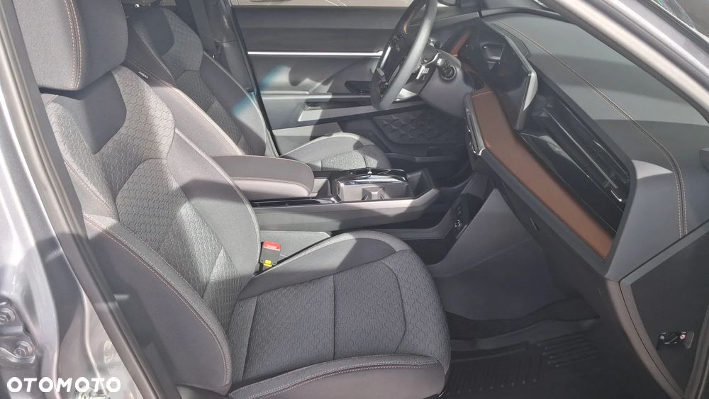 SsangYong/KGM Torres 1.5 T-GDI HEV e-DHT Joy - 24