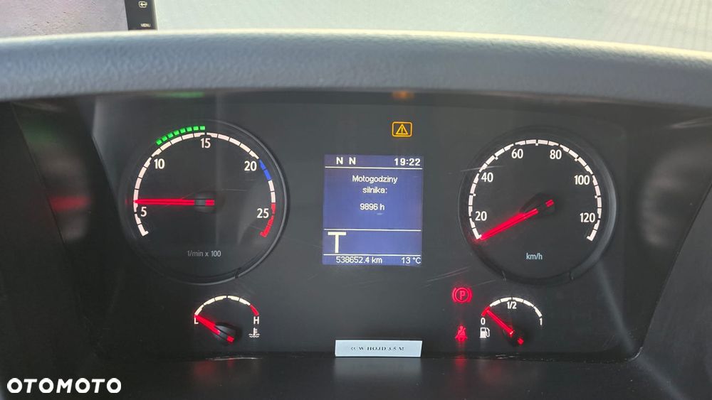 Scania P320 Euro 6 21 palet kontener super stan niski przebieg! kurierka rama do zabudowy laweta - 27