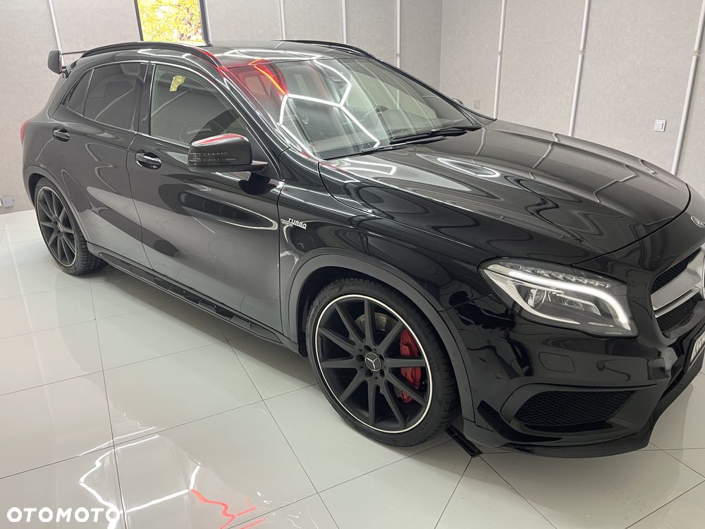 Mercedes-Benz GLA 45 AMG 4-Matic - 6