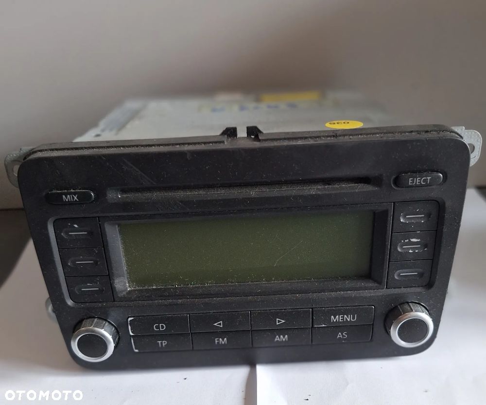 RADIO ORYGINALNE - VOLKSWAGEN  GOLF V  PLUS - 1