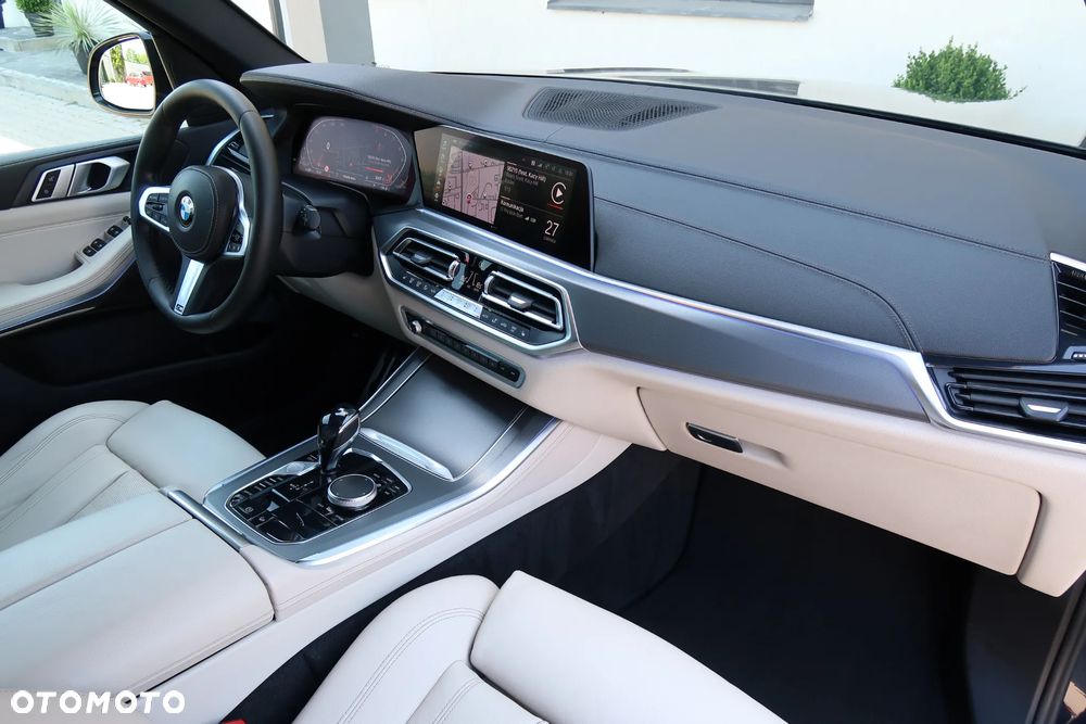 BMW X5 xDrive40i - 31