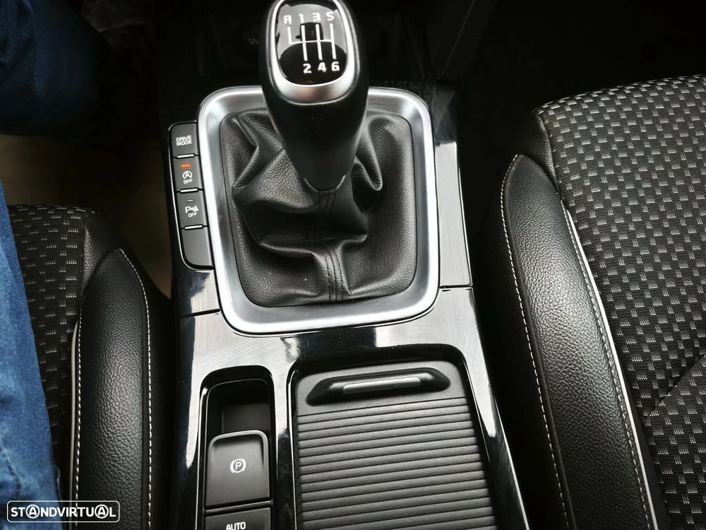 Kia XCeed 1.6 CRDi MHEV Tech - 22