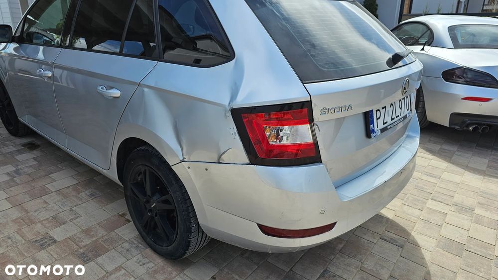 Skoda Fabia 1.0 TSI Ambition - 6