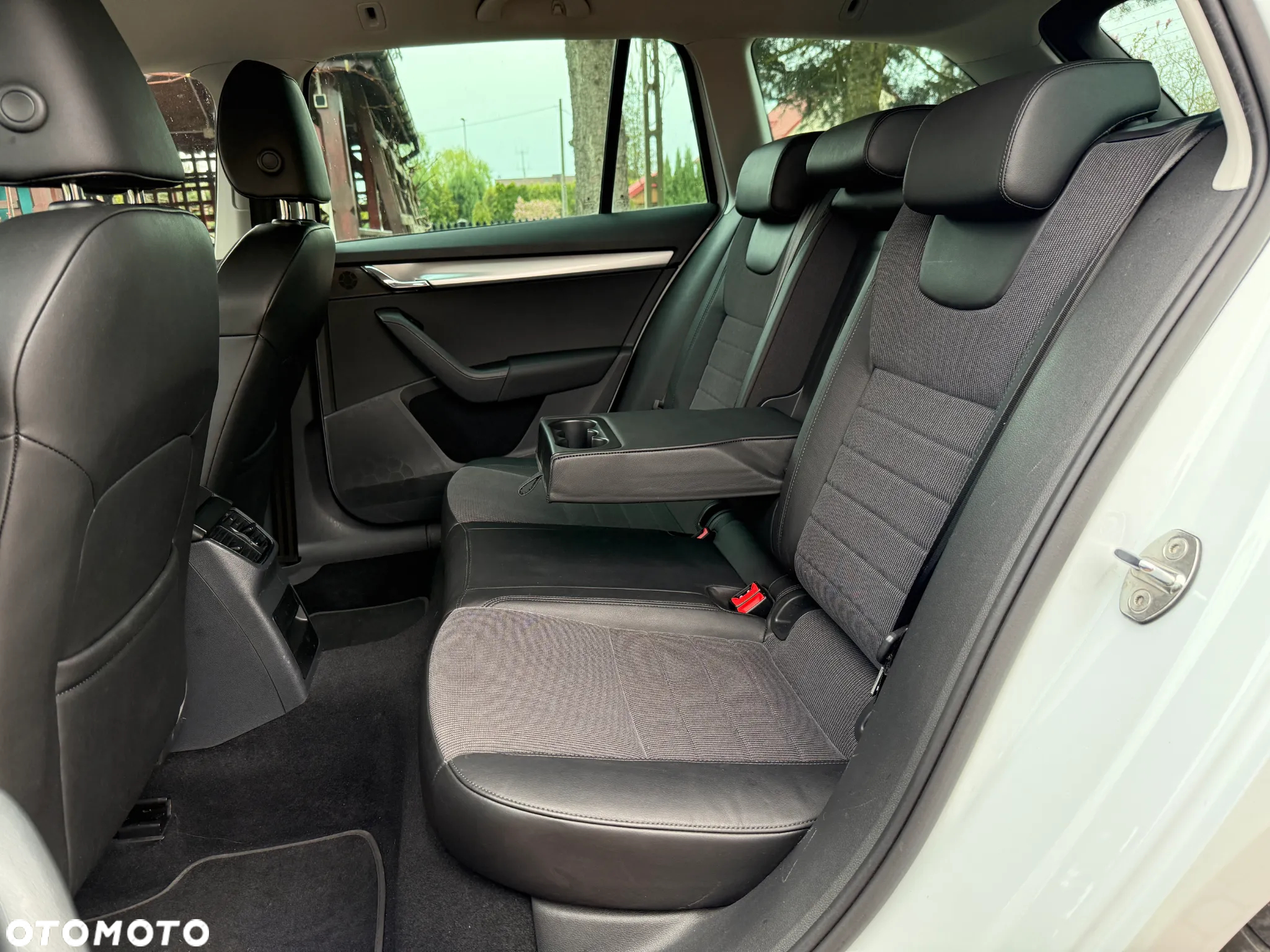 Skoda Octavia 2.0 TDI Style - 18