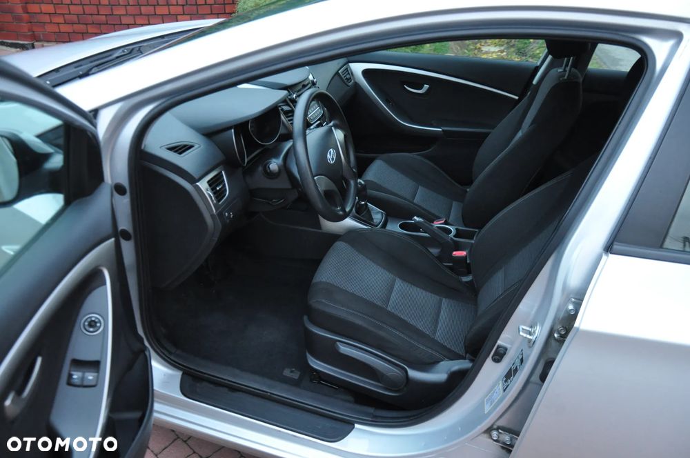 Hyundai i30 1.4 Comfort - 18