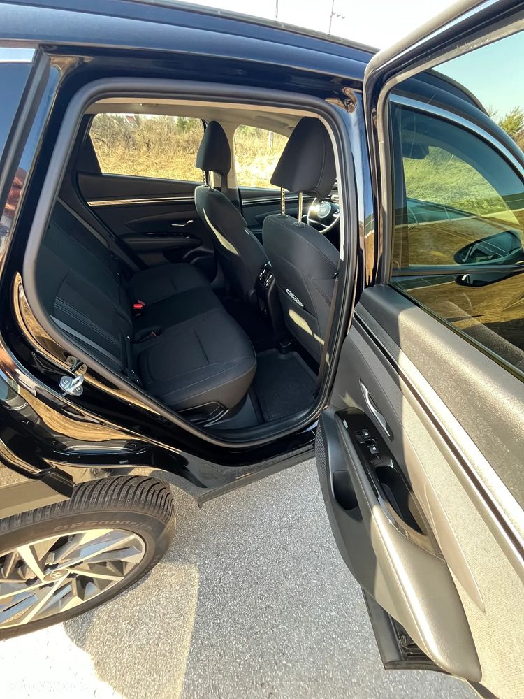 Hyundai Tucson 1.6 T-GDi Executive 2WD - 11