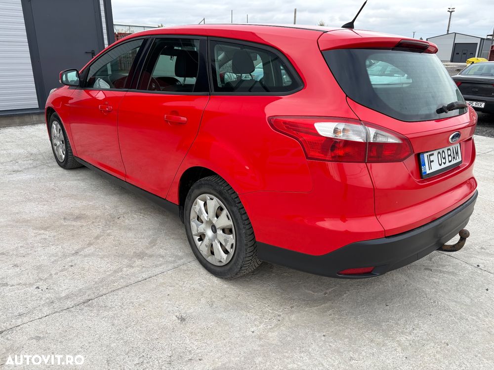Ford Focus 1.6 TDCI Ambiente - 4