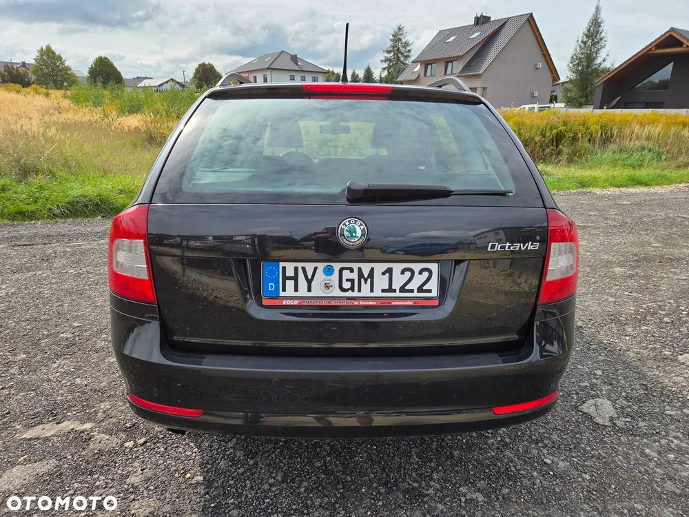 Skoda Octavia 2.0 TDI Ambiente - 6