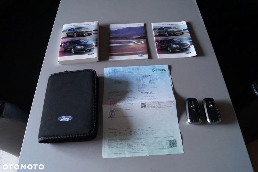 Ford S-Max 2.0 EcoBlue Titanium - 39