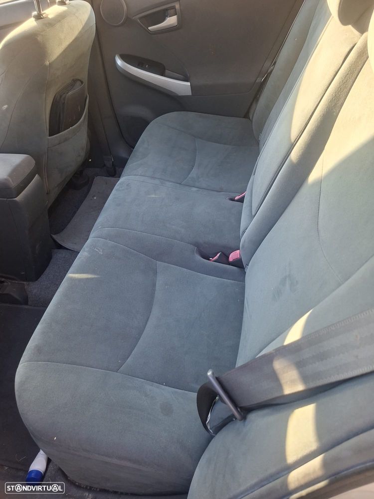 Toyota Prius 1.8 Premium+GPS - 12