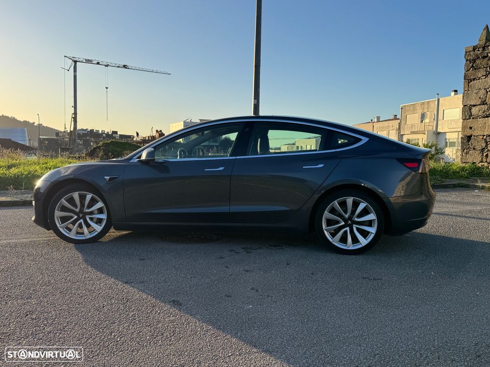 Tesla Model 3 Long Range AWD Dual Motor - 3