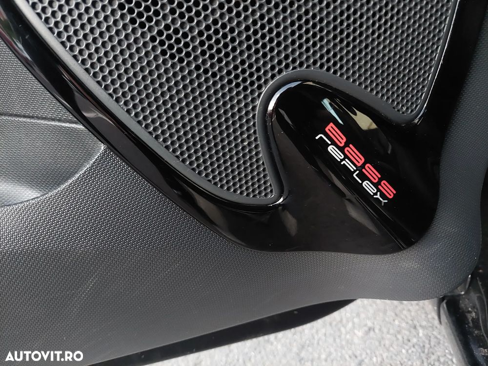 Renault Clio TCe 90 Limited - 10