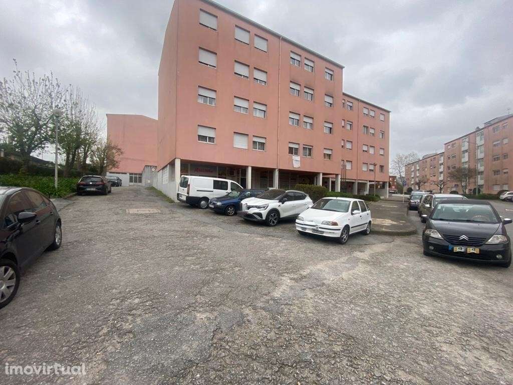 Loja arrendamento , Creixomil - Guimarães - Grande imagem: 4/13