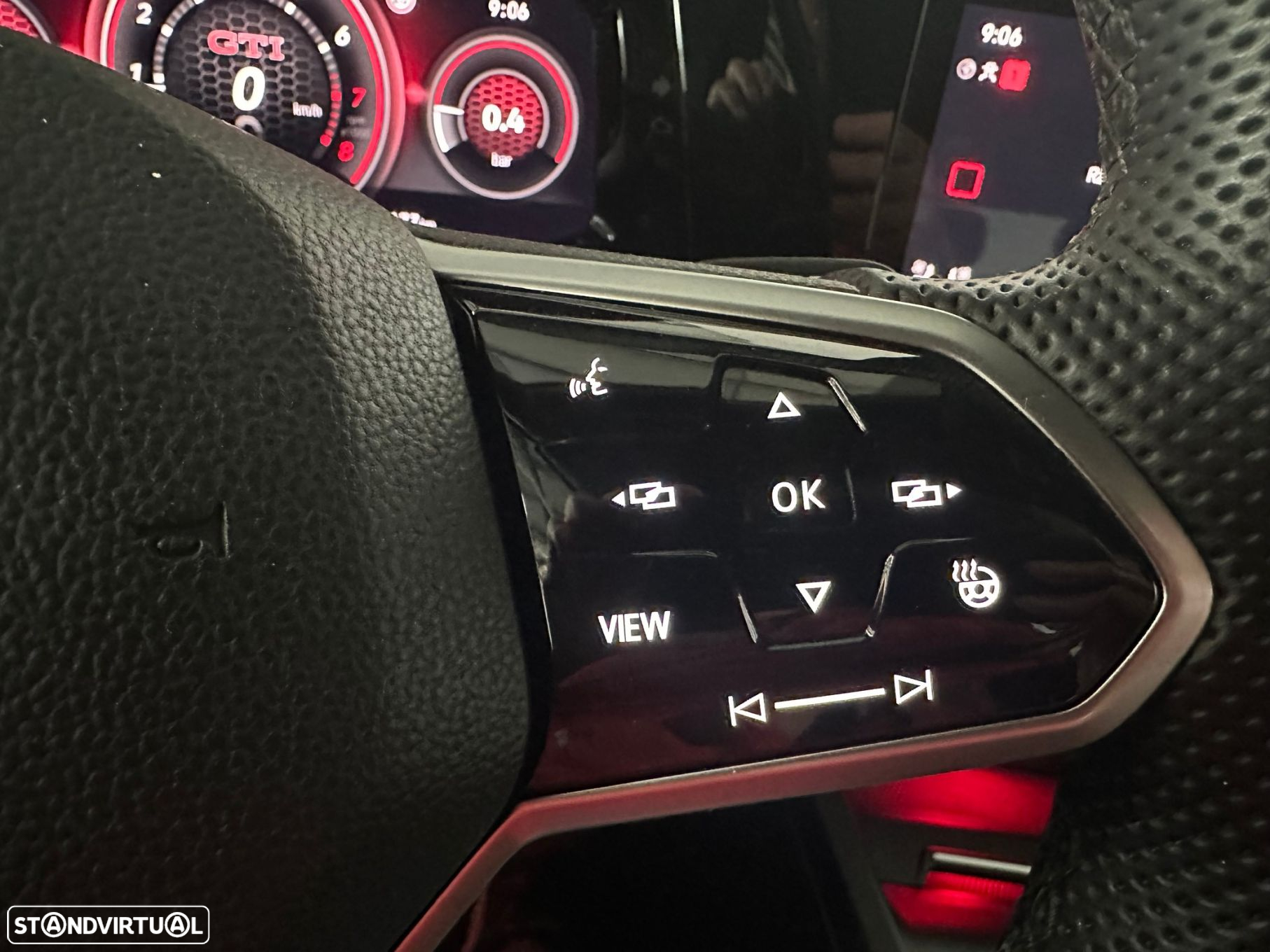 VW Golf 2.0 TSI GTI DSG - 22